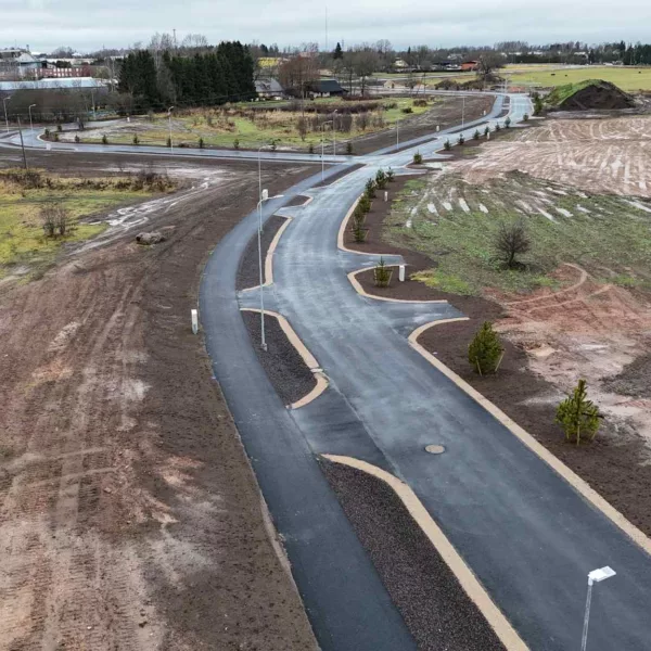 8f84352a-77f7-4426-8ace-249cbd4c85cc