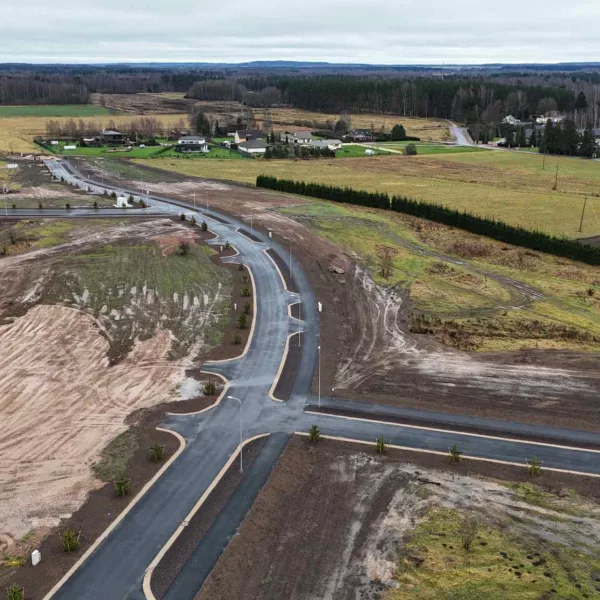 c9cbb428-b4d6-4ccb-84ca-70c766361fc4